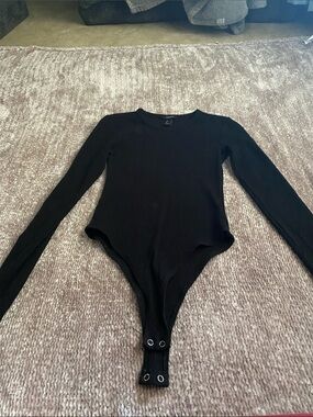 Long Sleeve Ribbed Snap-Closure Bodysuit - Black